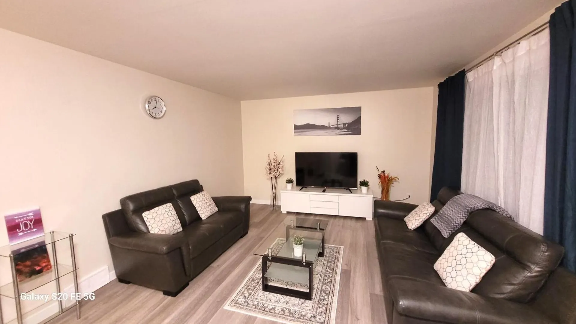 Home Away From Home - 6 Bedroom Fantastic Bungalow Winnipeg Vakantiehuis