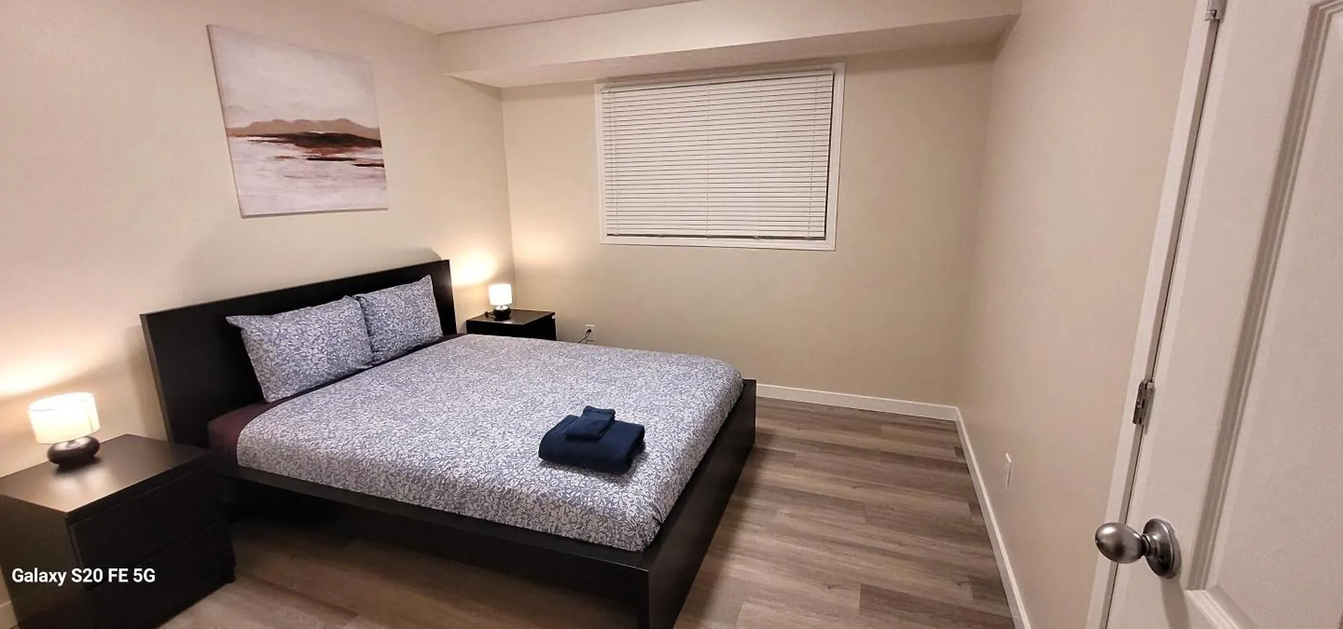 Home Away From Home - 6 Bedroom Fantastic Bungalow Winnipeg